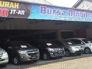 Bursa Mobil Sidoarjo  Sidoarjo, Indonesia