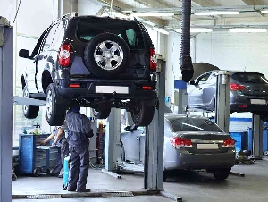 Ford SUV 